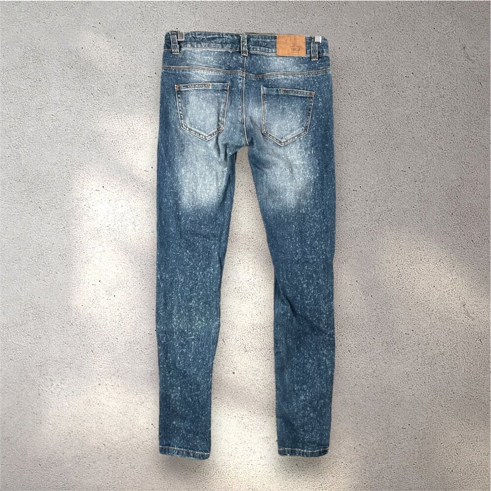 ZARA Premium Wash Slim Jeans Womens 6 Blue Distressed Ripped Denim Grunge Y2K - Picture 2 of 8
